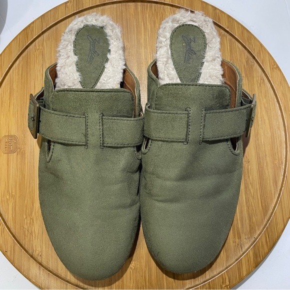 Zodiac Maui Green Faux Suede Clogs Women's 8 Boho Lined Slip On Mule Cozy Cabin - Picture 6 of 9
